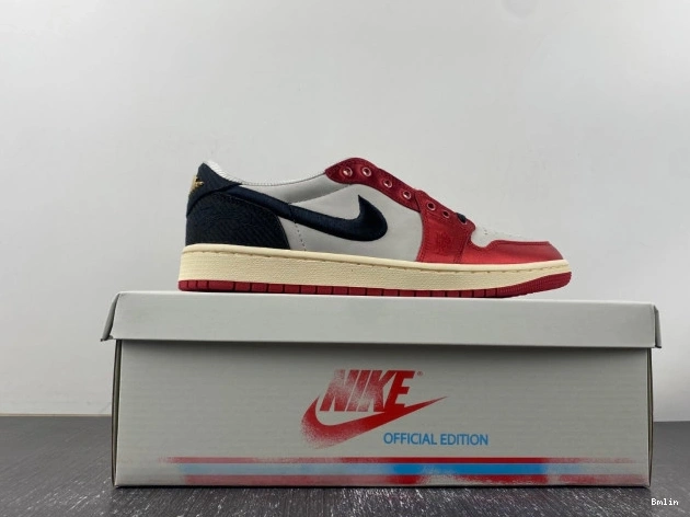 Bmlin Shoes x Trophy FN0432-100 Away Low OG Jordan Room Air 1 0811